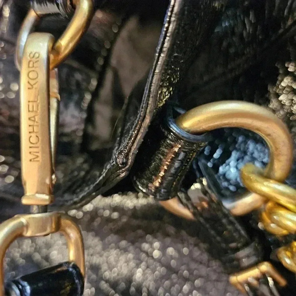 Michael Kors Tristan Black Leather Chain Metal Logo OS - Picture 5 of 6